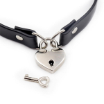 Collar con Candado de Corazón Cuero Vegano Talla Única - Imagen 3